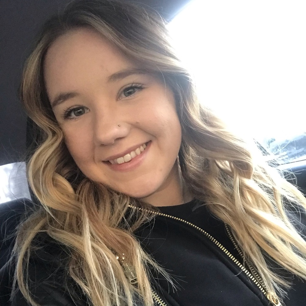Meet your Posher, Kortney